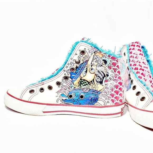 Ed Hardy - Picture 10 of 11